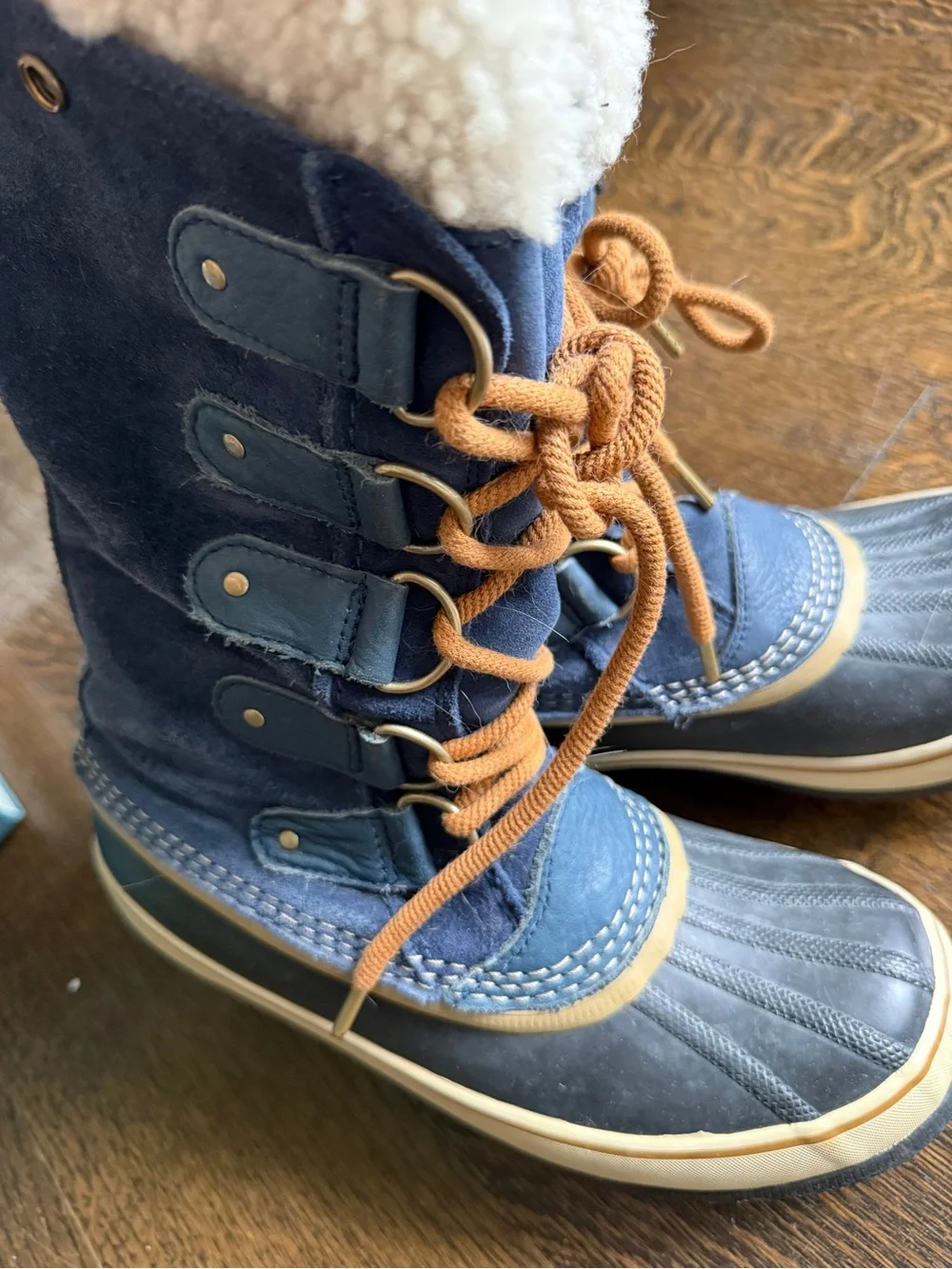 Sorel Navy and Tan Lace-Up Shearling Winter Boots